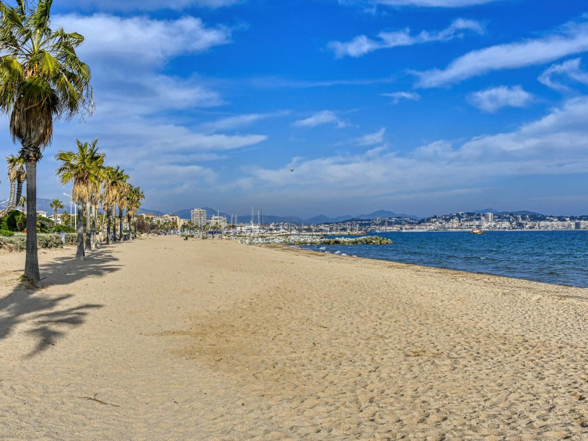 Le Mediterranee-3 By Interhome Frejus